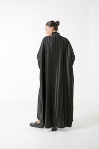 Black Striped Silk Abaya - Image 3