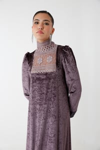 Mauve Velvet - Image 2