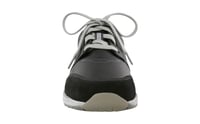 Venture Lace Up Sneaker - Black - صورة 2