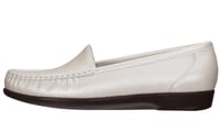 Simplify Slip On Loafer - Pearl Bone - صورة 2