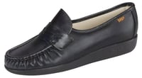 Classic Slip On Loafer - Black - صورة 3