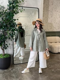 Travel look 1 - صورة 2