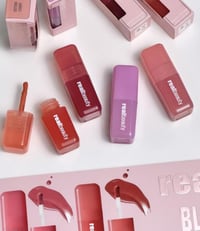 Huda Beauty-Inspired Liquid Blush - Image 1