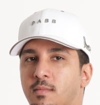 كاب ابيض واخضر - صورة 1