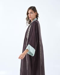 عباية حرير مغسول مكس لنن شيفون بتسريج نجدي - Image 2