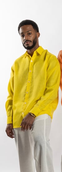 Yellow Long-Sleeved Polo - صورة 1