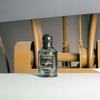 SCULPTURE perfume  - صورة 1