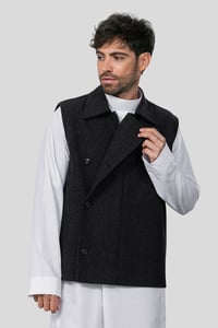 Woolborne Black Vest - صورة 4