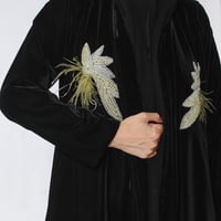 مخمل اسود مع شك و ريش - Image 7