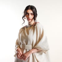 جلابيه لينن مقلم مع شك - Image 1