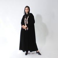 مخمل اسود مع شك احجار - Image 3