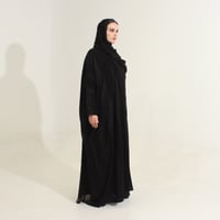 شيفون مقلم مع شك - اسود  - Image 3