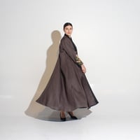 لينن بني مع تطريز يدوي  - Image 1