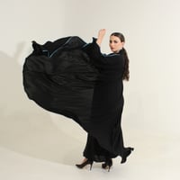 كريب اسود مموج - صورة 5