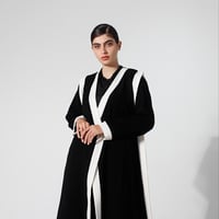 كريب اسود مع خطوط بيضاء - Image 6
