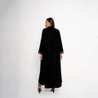 مخمل اسود مع دانتيل - Image 3