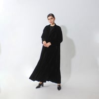 كسرات مخمل اسود - صورة 2