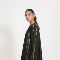 مموج زيتي مع تطريز - Image 5