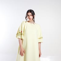 جلابيه اصفر مع تطريز - Image 6
