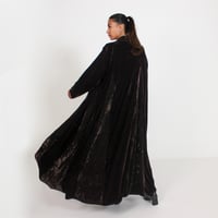 مخمل بني مثلثات - Image 1