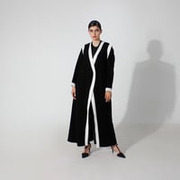 كريب اسود مع خطوط بيضاء - Image 3