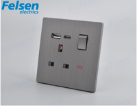 فيش 13 امبير مع USB+TYPE C لون رمادي Felsen - صورة 1
