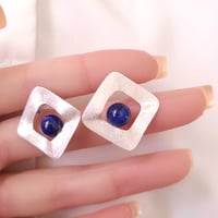 قرط من الفضة 925 مطلي ذهب أبيض - صورة 3