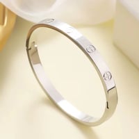 اساور لوف - صورة 3