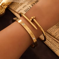 اسوارة مسمار مع اسواره لوف زركون - صورة 2
