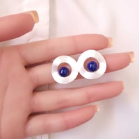 قرط من الفضة 925 مطلي ذهب أبيض - صورة 2