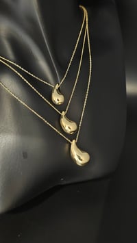 عقد صغير موديل بوتيجا ذهب - صورة 1