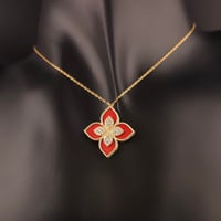 عقد روبيرتو كوين احمر - صورة 2