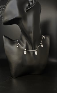 شوكر موديل مسيكا ذهب ابيض سميك - صورة 2