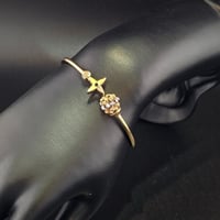 اسوارة ذهب عيار 18 موديل LV - صورة 2