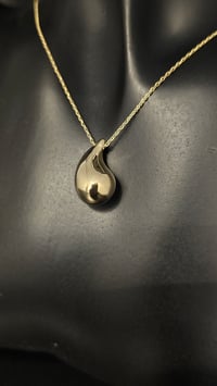 عقد وسط موديل بوتيجا ذهب - صورة 3