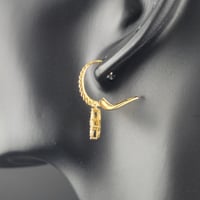 حلق موديل روبيرتو كوين ناعم أنيق - صورة 4