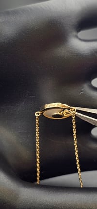 اسوارة انسيال موديل كارتير صدفي - صورة 3