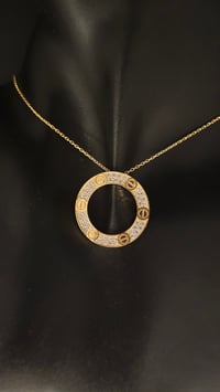 عقد كارتير لوف - صورة 2