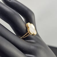 خاتم فانكليف صدفي - صورة 2