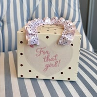 ‎بوكس هدية صغير | Small Gift Box - صورة 2