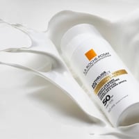 واقي شمس للوجه بعامل حمايةSPF50 من لاروش بوزيه - صورة 2