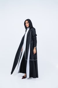 عباية بقماش االكريب الفاخر - صورة 9