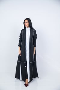 عباية بقماش االكريب الفاخر - صورة 4