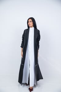 عباية بقماش االكريب الفاخر - صورة 3