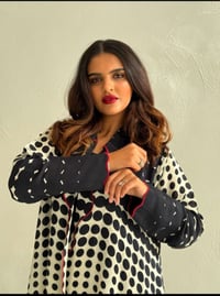 عبايه كريب خفيفة - صورة 3