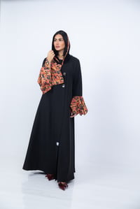 عباية كريب أسود - صورة 1
