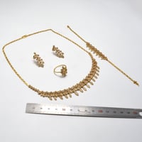 طقم ذهب 18 - صورة 4