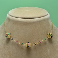 عقد احجار ذهب عيار 18 - صورة 1