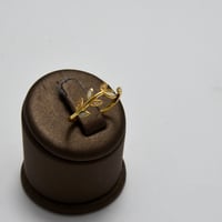 خاتم ايطالي ذهب 18 - صورة 1
