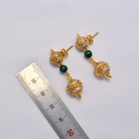 عقد و حلق ذهب 21 غزل  حجر ملكيات  - صورة 2